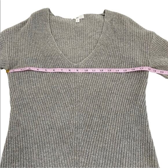 BP Gray Plunging V-Neckline Sweater, Size Small - Picture 7 of 10